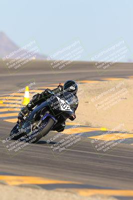 media/Oct-07-2023-CVMA (Sat) [[f84d08e330]]/Race 13 500 Supersport-350 Supersport/